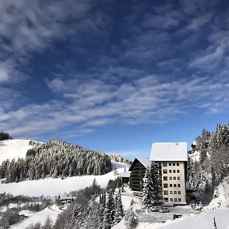 With 2 Bedrooms * Sankt Urban